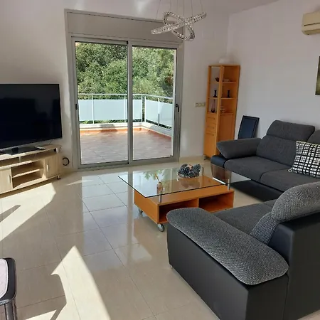 Privacy, Pool, Nature, With Breathtaking View Villa Lloret de Mar