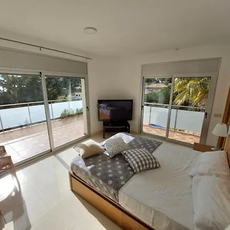 Villa Privacy, Pool, Nature, With Breathtaking View *